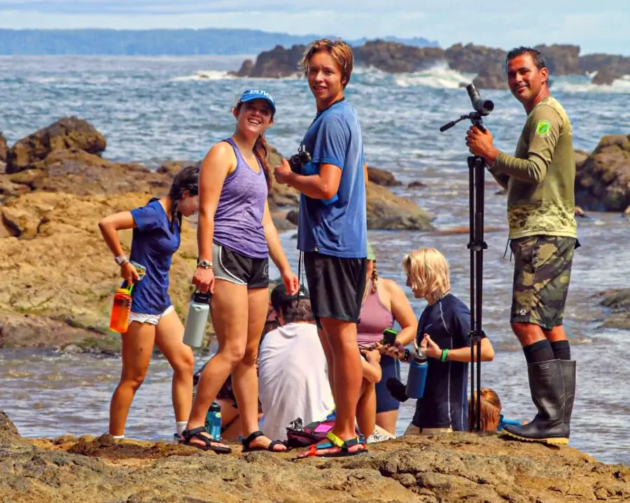 Guide and group on Corcovado nature tour