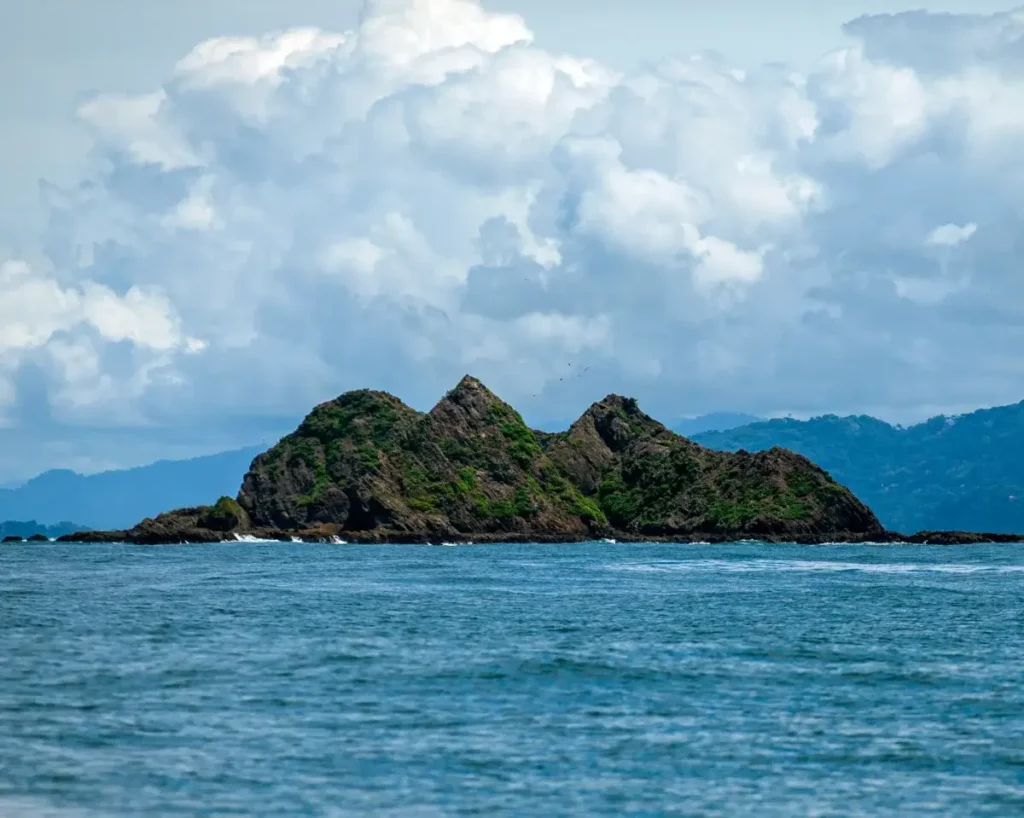 Ballena Island in Whale Marine National Park